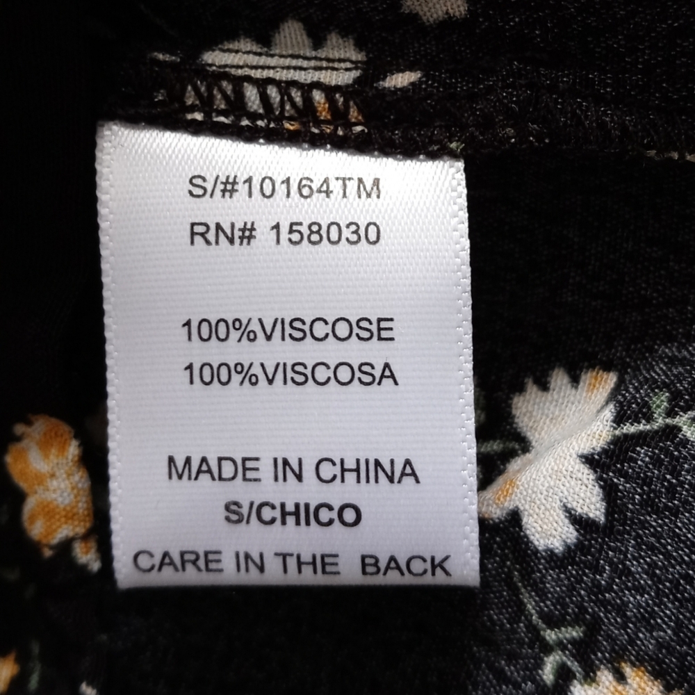 NWOT- LOVE TREE CROPPED LONG SLEEVE BLOUSE. SIZE S. COLOR BlACK, YELLOW - Picture 3 of 15
